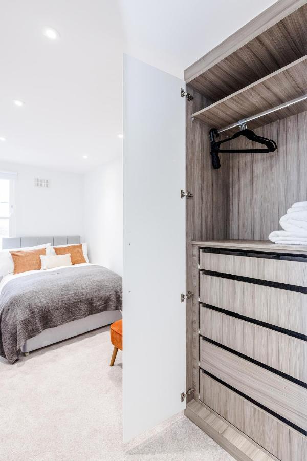 Bright & Modern 2-bed Notting Hill Appartement Londres